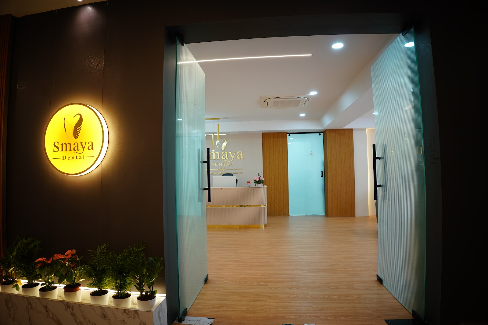 Main Entrance & Reception